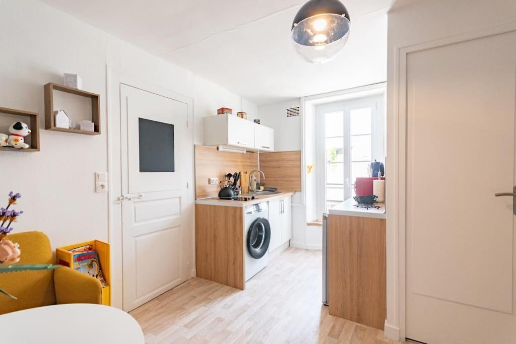 Souvenirs D'Enfance-La Bonne Marienne-La Madeleine Apartamento Angers Exterior foto